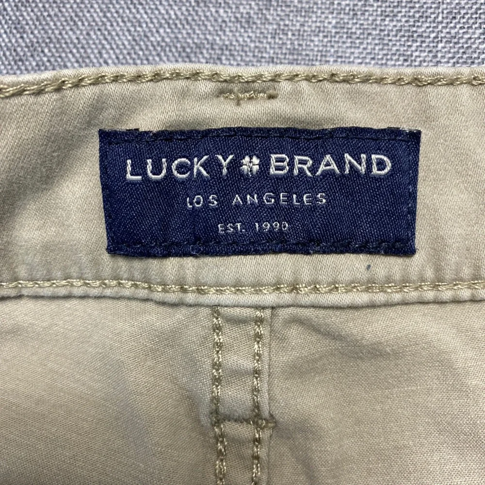 Lucky Brand 121 Slim Straight Khaki Chino Pants Mens 31x32 Tan Five Pocket